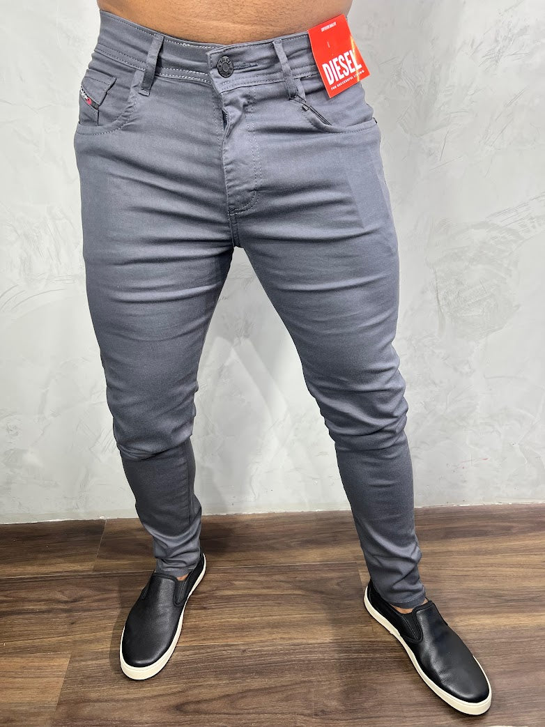 Calça Diesel Slim