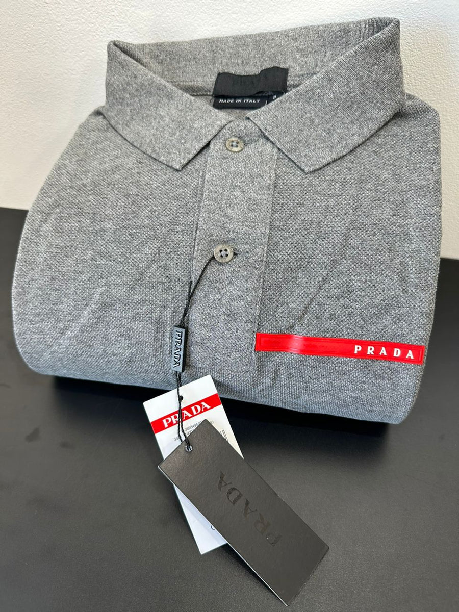 00s prada grey polo shirt ポロシャツ グレー 00s prada grey polo shirt ポロシャツ グレーの通販 | LIFESTYLEAYURVEDIC