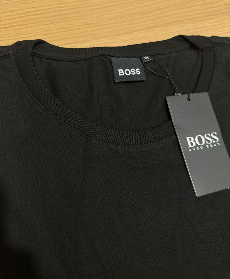 Básica Boss Plus Size